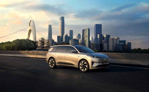 启源Q07对比东风奕派eπ008 ：20万内大5座SUV哪家强？-新闻频道-西安网