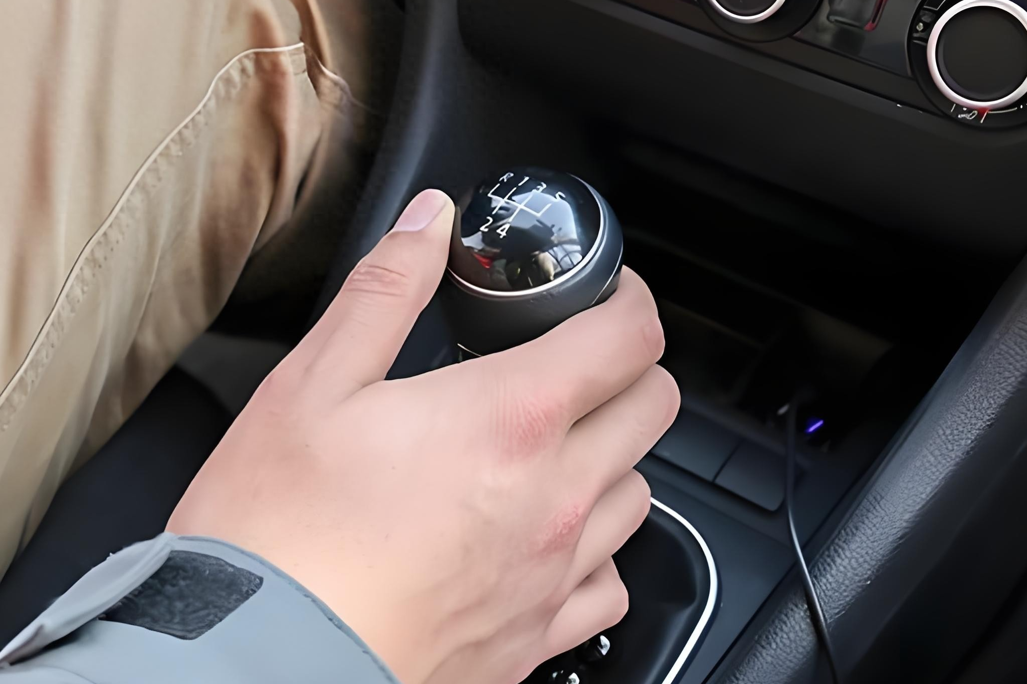 手动挡到底好不好开?会开的上瘾,不会的难上天