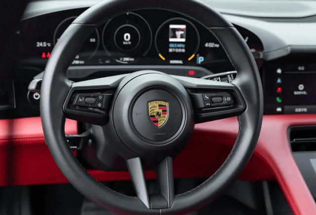 保时捷销量保值率现象：豪华车市的价值锚点与行业启示