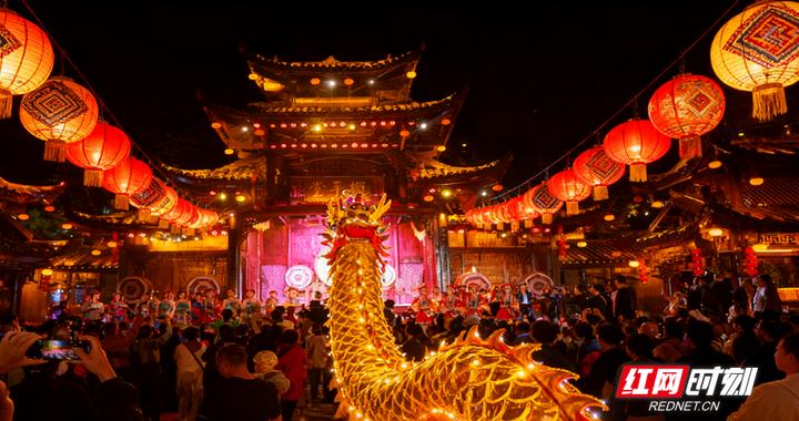 39天狂欢日夜不打烊！2026芙蓉镇土家年将启