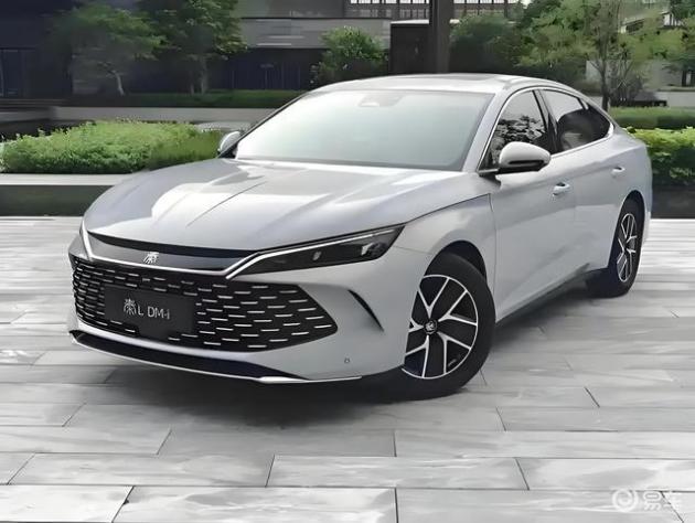 2025年购车指南:10-15万优选,性价比爆棚