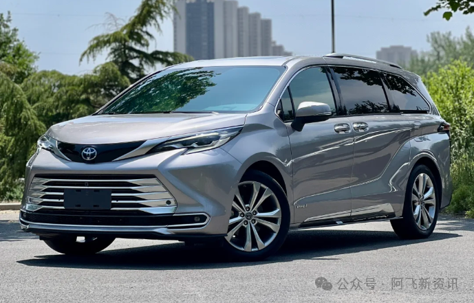 家庭奶爸建议买的5款30万级家用MPV,空间大有面子省油好开好保养的宝宝巴士,开15年开不坏!