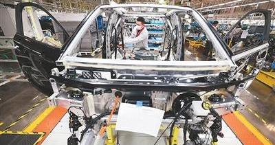 汽车生产，谁在领跑？（锐财经）