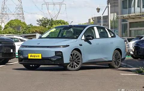 纯电平台vs油改电：差别堪比“盖新楼”vs旧房改造，这些坑别踩！