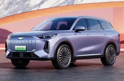 它是油改电吗？风云T9搭载C-DM插混动力，最高纯电续航160km