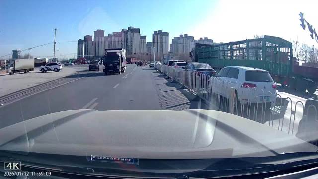 一开始我以为视频车发出来网曝自己？