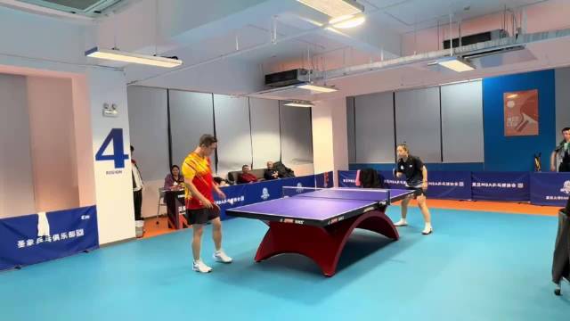 对面这大姐很像伊藤美诚啊