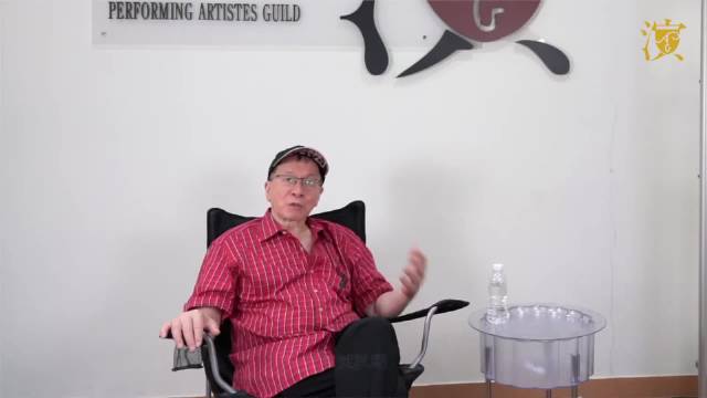 Joe Junior回忆香港大会堂开唱盛况，歌迷尖叫闪光灯汇成星海