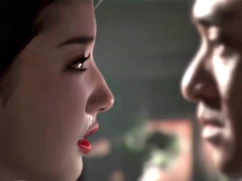 听说这里本来是要真亲的，但是因为当时刘亦菲年纪太小