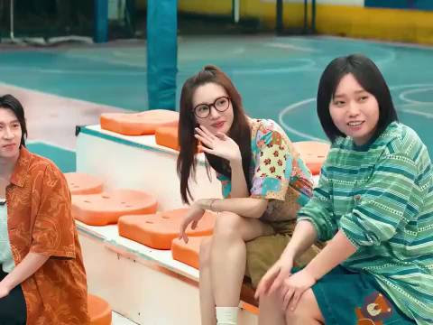 导演是怎么说服王耀庆拍这个片子的？ 直接给我笑麻了