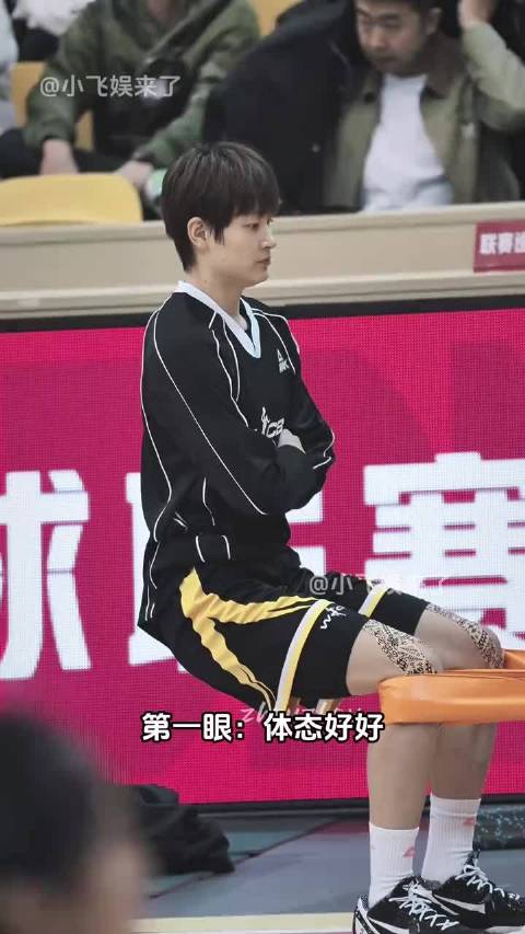 此女的核心力量恐怕在我之上中国女篮//核心力量