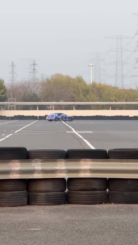 尚界Z7路测曝光，华为上汽联手打造运动轿跑