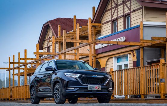 超高性价比秒杀同级SUV?长安欧尚X7多车对比大测评