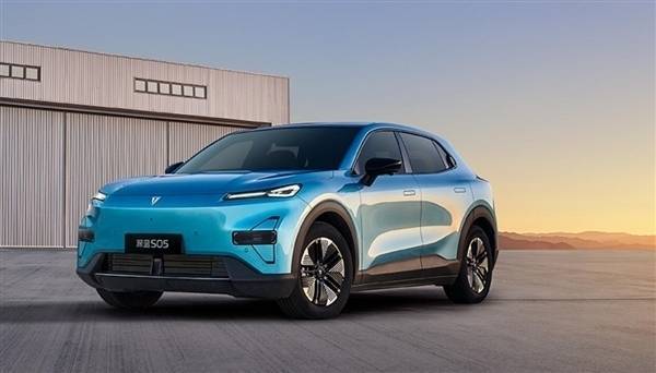 深蓝汽车回应政策质疑：未背刺车主，提供无感换单保障权益