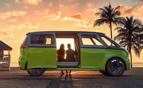 别再乱选 “奶爸车”!深度测评告诉你，哪款最适合你的家庭