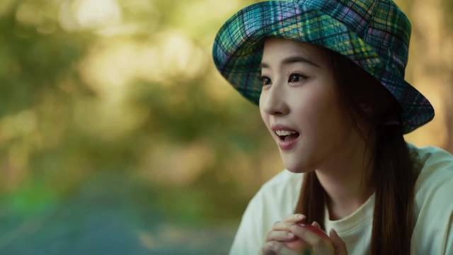 黄亦玫促哥恋致其扭脚，刘亦菲陈瑶佟大为出演