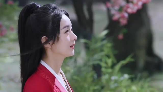 赵丽颖新剧《小城大事》收视破2.63，素颜演绎基层干部