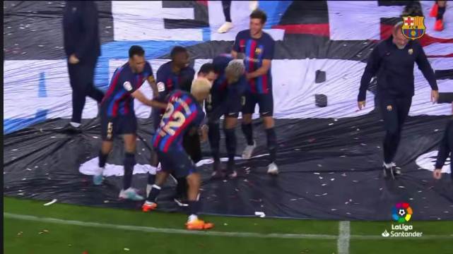 哈维表态未来或重返巴萨