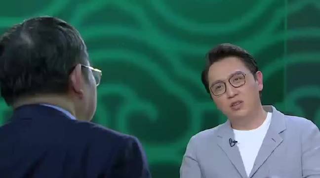 聂卫平穿国乒战袍胜小林光一，忆中日围棋擂台赛关键对局