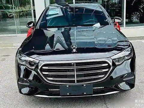 商务气场与家用舒适的豪华轿车至关重要