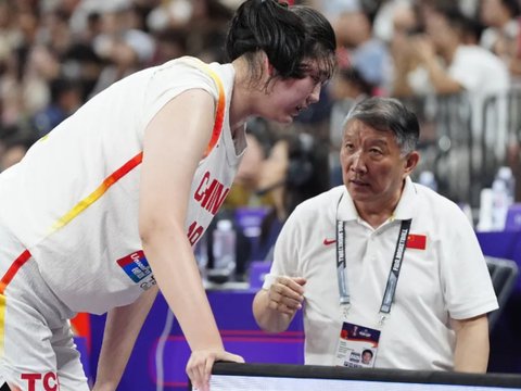 2米26张子宇又被弃用？女篮争冠热门加时取胜：宫鲁鸣又该头疼了