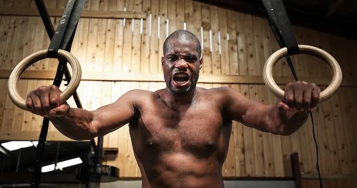 西蒙斯力挺杜布瓦：他能击败当今重量级所有对手，包括富里