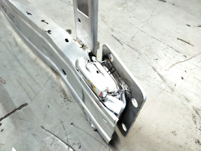 主被动安全技术的发展趋势分析