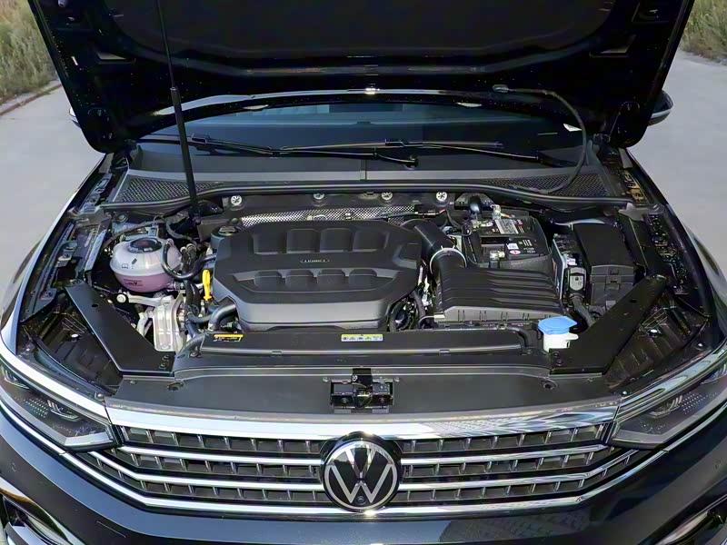 迈腾首保后启动时顿挫抖动?