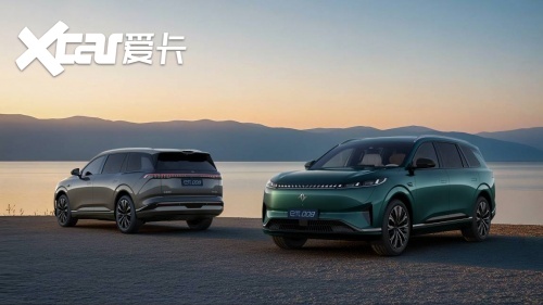 全家三代出游的坚实守护！东风奕派eπ008实测：移动安全堡垒+越级大空