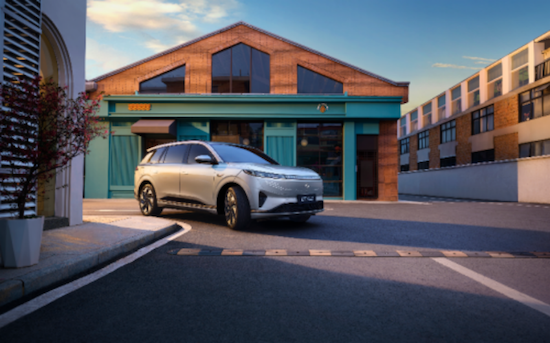 20万级家用6座SUV：东风奕派eπ008 零跑C16-国际在线