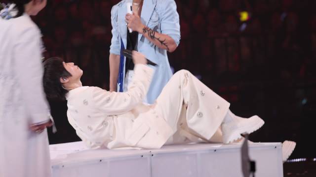 恆星之城 成都 D4 夜深了～良辰宜吃火鍋 讓我好好嚐嚐這個鍋底是什麼味道