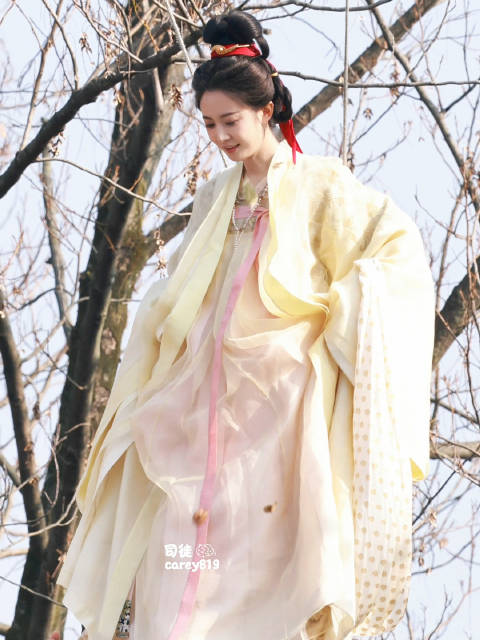 岁岁年年的温柔，终抵不过世事的风烟@陈钰琪Yukee 电视剧金吾不禁