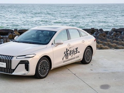 新能源时代家轿王揭晓：10万级插混首选荣威M7 DMH