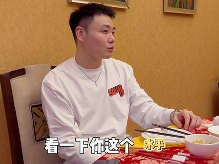 帮大家证实了《女篮李梦》本人比电视里还好看 hahahaha