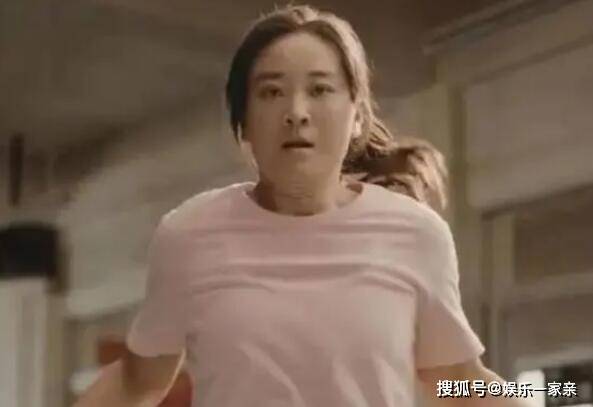 《热辣滚烫》讲了什么故事？电影《热辣滚烫》票房预测分析_贾玲_李焕英_拳击手