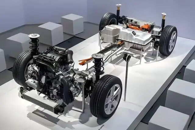 新能源汽车市场新趋势:增程式汽车为何成为消费者新宠?