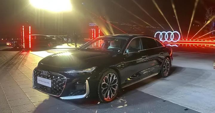 车长破5米1 全新A6L亮相 行政车格局生变？