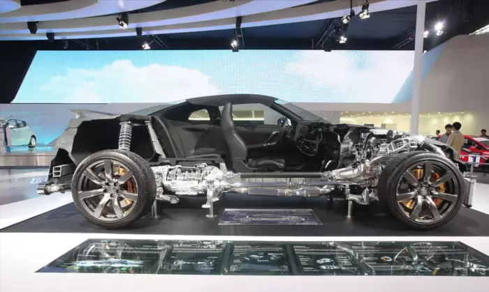 如何打造安全坚固车身,解析热成型钢加工工艺流程