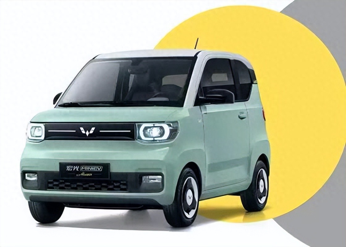 闭眼入不后悔!2025年十大高性价比神车,工薪族也能轻松拿下