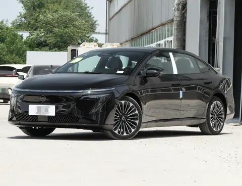 日产N7电动车续航实测挑战：标称610km实际能跑多少公里深度解析