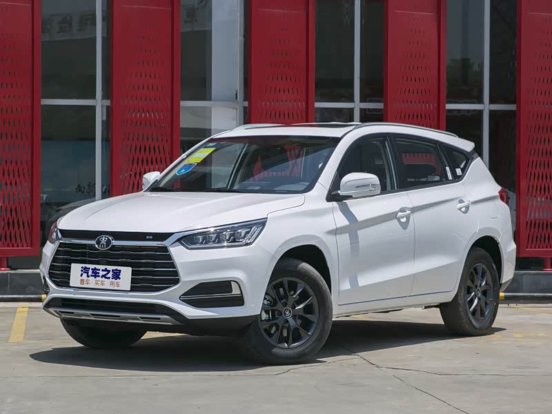 比亚迪宋汽车的空间表现怎么样?