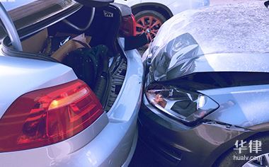 汽车剐蹭是否报保险