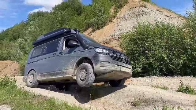 四台欧系露营车四驱测试，大众T6.1表现两极分化