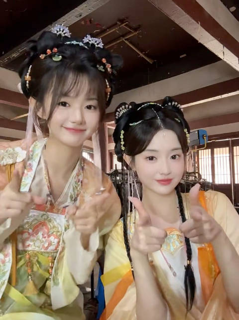 姜杉更新抖音视频宣传新剧琉璃女坊诡事集