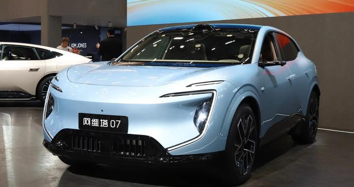 21.99万击穿 豪华智驾SUV价格带 选品逻辑要重构