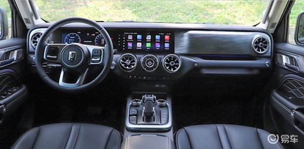 坦克300后排座椅支持4/6比例放倒