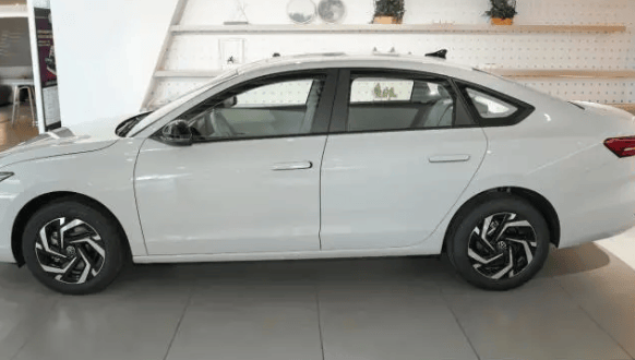 钱不够别慌！2026国补延续，10万家用车这3款闭眼选