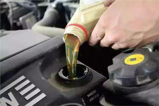 你知道汽车各种油液更换周期么