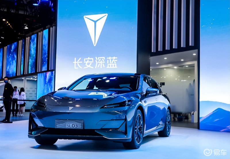 首批车主当真是小白鼠?黑屏、趴窝深蓝SL03质量问题频发