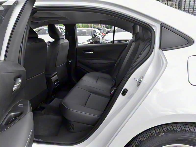 空间大的二手车哪个好？